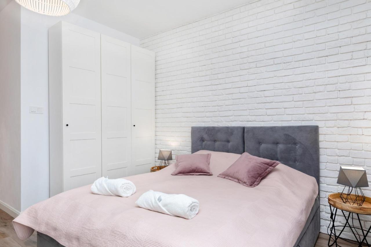Gold Flamingo Apartament By Noclegi Renters Misdroy Exterior foto